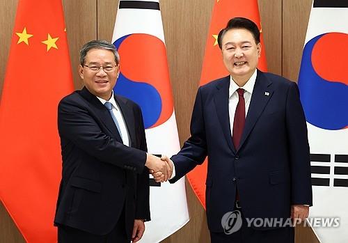 (LEAD) S. Korea, China agree to establish diplomatic security dialogue