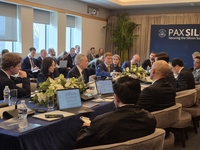 U.S., S. Korea, other partners sign &apos;Pax Silica&apos; declaration amid AI race with China