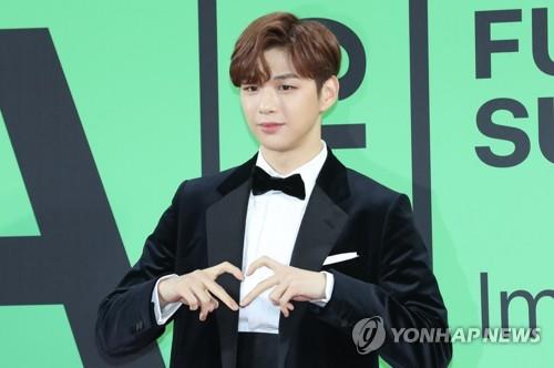 K-pop : Kang Daniel interrompt temporairement sa carrière en raison d'un trouble d'anxiété