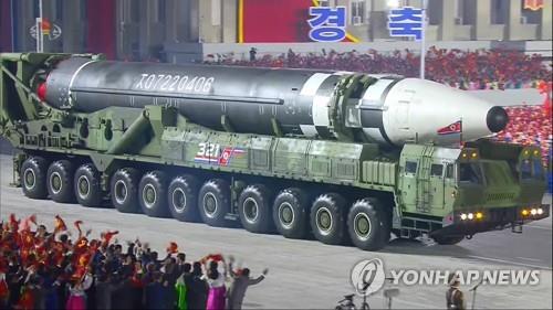 北朝鮮の新型ＩＣＢＭは多弾頭型か　「分析必要」＝韓国軍