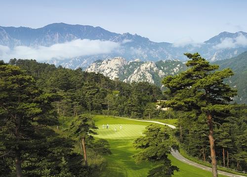 金剛山の韓国側資産　北朝鮮がホテルに加えゴルフ場も撤去中