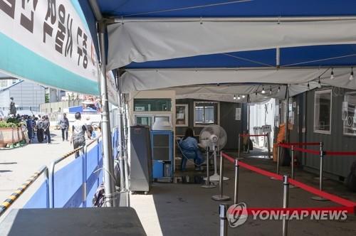 コロナ感染者の７日間隔離義務　１７日に解除の可否決定＝韓国