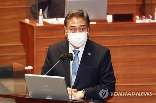 韓国外相　韓日首脳会談「強制徴用の解決案示せば自然と開かれる」