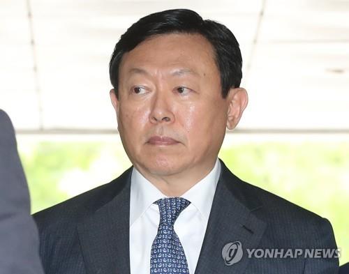 韓国ロッテグループ会長　上半期の報酬は約１０．５億円