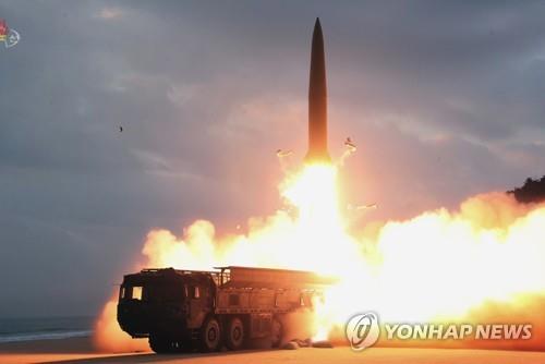 北朝鮮が２５日朝、東海上に弾道ミサイルを発射した（資料写真）＝（聯合ニュース）