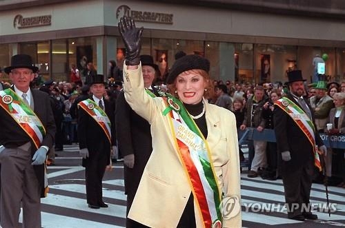 '34번가의 기적' 여배우 모린 오하라 95세로 별세 | 연합뉴스
