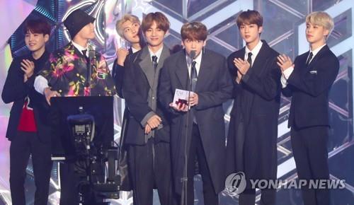 방탄소년단, '2018 MGA'서 9관왕…"더 좋은 음악 만들란 뜻"