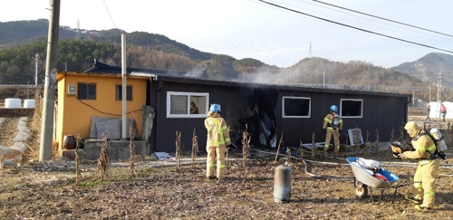 원주 조립식 주택서 화재…1천500만원 피해