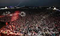 부산 국제록페스티벌 유료화 첫해 '록 없는 축제' 되나