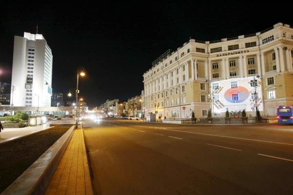 러시아 연해주 블라디보스토크 건물에 나타난 '태극기'