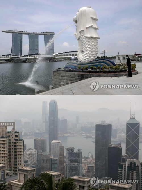 싱가포르(사진 위)와 홍콩의 모습(자료사진)