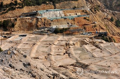 중국 장시성 간저우 지역의 희토류 광산