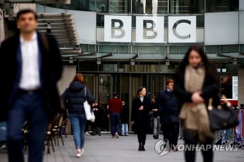 탈레반, BBC·VOA 등 외국 뉴스 방송 막아…中 관영매체도 중단