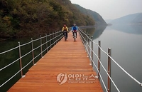 화천군, 북한강 라이딩 '산소 100리길' 자전거 대여소 개방