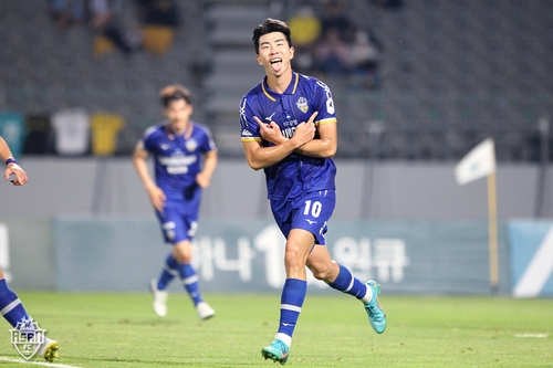 K리그2 득점 1위 충남아산 유강현 "개인 기록보다 팀 승리 우선"