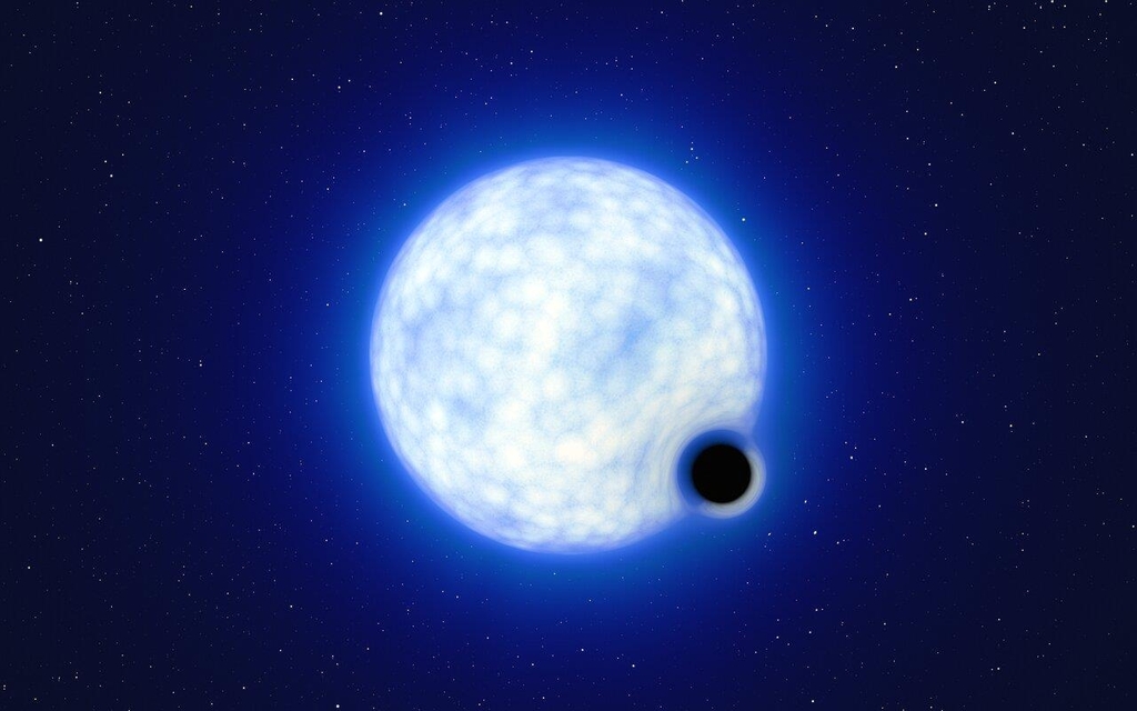 약 16만 광년 밖 VFTS 243 쌍성계 상상도. 오른쪽 검은 원이 블랙홀 