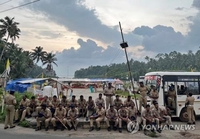 인도 남부서 항구 건설 놓고 경찰·시위대 충돌…