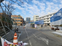 옛 청주시청·의회 철거 시작…58년만에 역사속으로