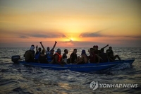 지중해 다시 '죽음의 바다'…이민선 침몰해 최소 29명 사망