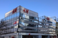중국서 불매운동 당한 H&M, 베이징 최대 번화가 매장 폐쇄
