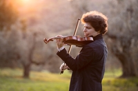 아우구스틴 하델리히 "때로는 바이올린이 제 목소리 같아요"