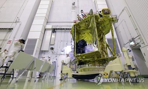 일본, 달 착륙선 로켓 발사…"내년 1∼2월 달 착륙 시도"
