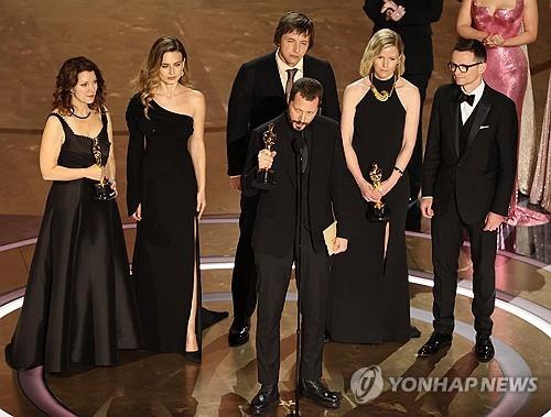 '마리우폴에서의 20일' 장편다큐멘터리상 수상 / 로이터=연합뉴스