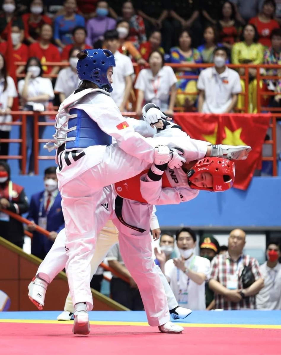 2023년 동남아시안게임(SEA Games) 태권도 종목 62㎏급에서 우승한 팜 티 투 히엔 