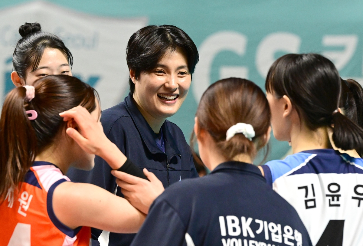 여자배구 김희진, IBK기업은행서 현대건설로 
