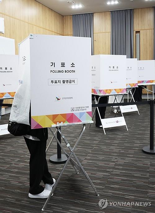 [인&아웃] 사전투표 열기…분노일까, 반감일까