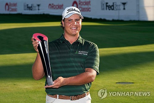 PGA 투어 첫 우승 포트기터, 세계랭킹 49위로 도약