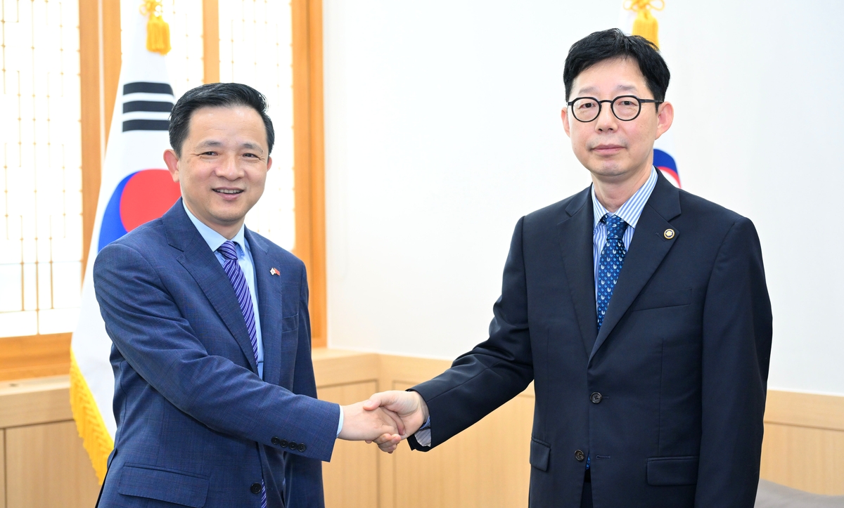 외교1차관, 주한中대사 접견…"APEC 계기 교류·협력 심화"