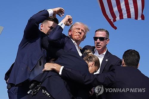 폭죽에도 "이 소리 들었나"…총탄 스친 지 1년간 달라…
