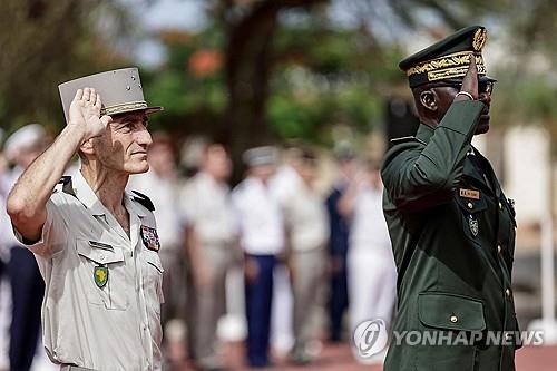 프랑스, 세네갈에서도 주둔군 철수 완료