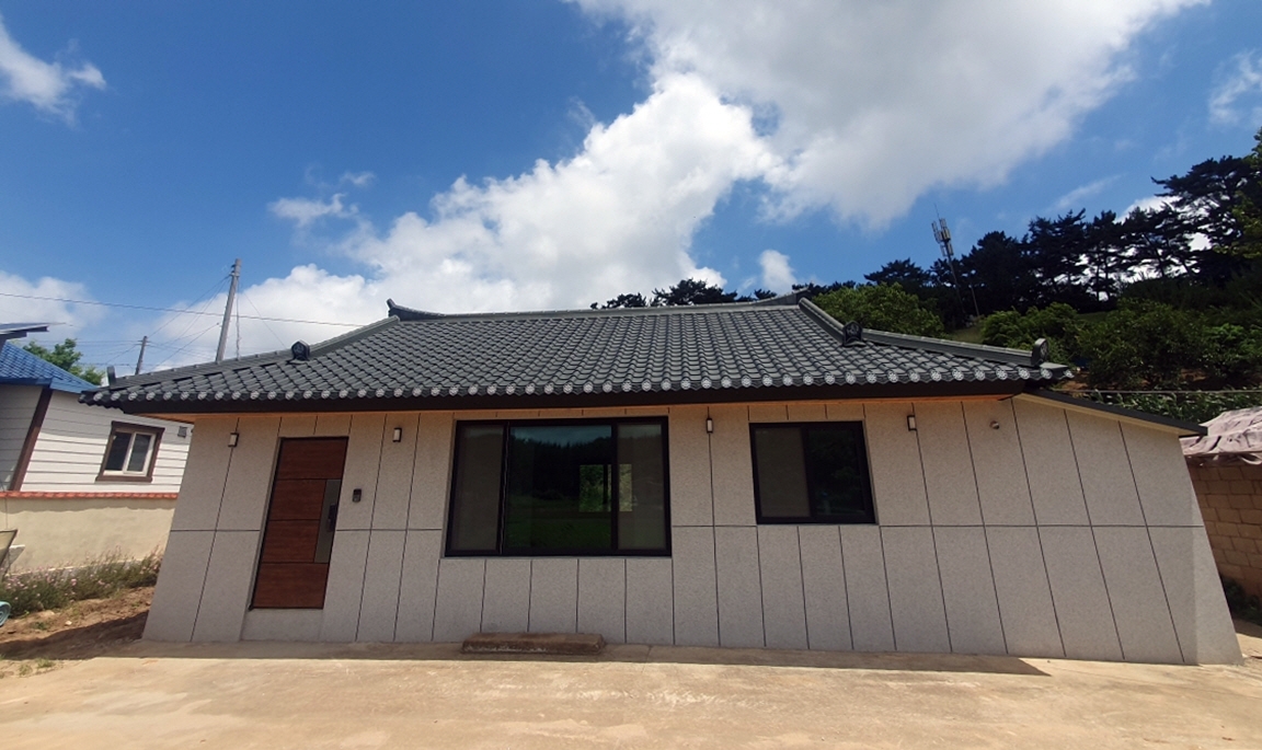 "농촌 빈집이 새 보금자리로"…충남 1호 주택, 태안서…
