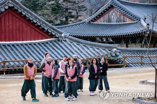 경남도, 외국인 관광객 유치위한 특화 관광상품 공모