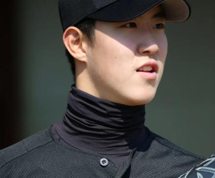 장충고 투수 문서준, MLB 토론토행…"계약금 100만∼150만 달러"