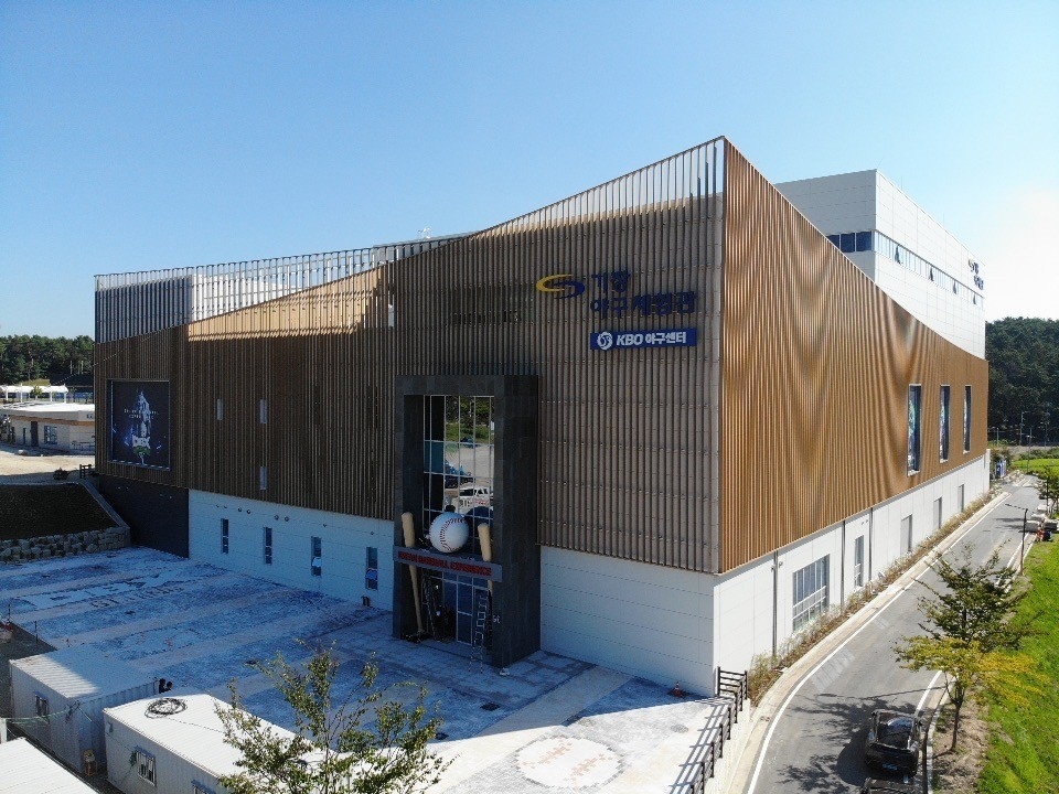 부산 기장군, 290억 투입 야구체험관·실내야구연습장 준공