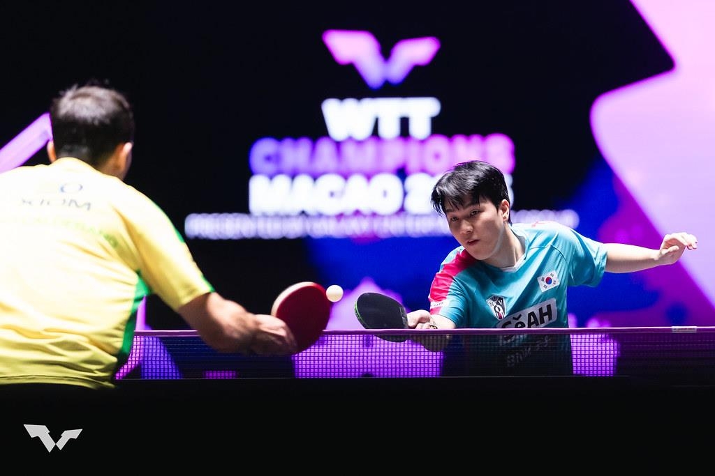 탁구 안재현, WTT 중국 스매시 16강행…세계 1위 왕추친과 대결
