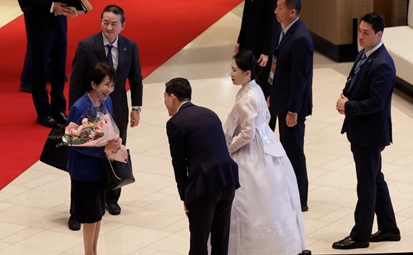 ¶óÇѼ¿·ºÆ® °æÁÖ