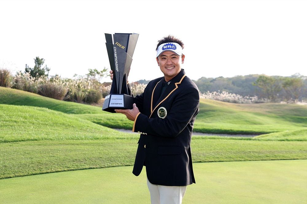 박상현, KPGA 투어 챔피언십 우승…20년 만에 '40대 2승'(종합)