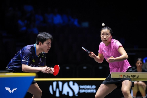 WTT 유럽 스매시에 나선 임종훈(왼쪽)과 신유빈