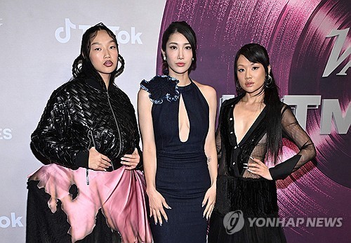 '케이팝 데몬 헌터스'에서 헌트릭스 노래 가창한 3인