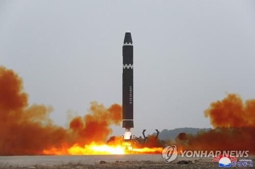 (4ª AMPLIACIÓN) JCS: Corea del Norte dispara dos SRBM hacia el mar del Este