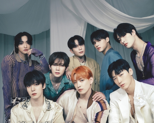 En esta foto, sin fechar, proporcionada por KQ Entertainment, se muestra al grupo masculino de K-pop Ateez. (Prohibida su reventa y archivo)