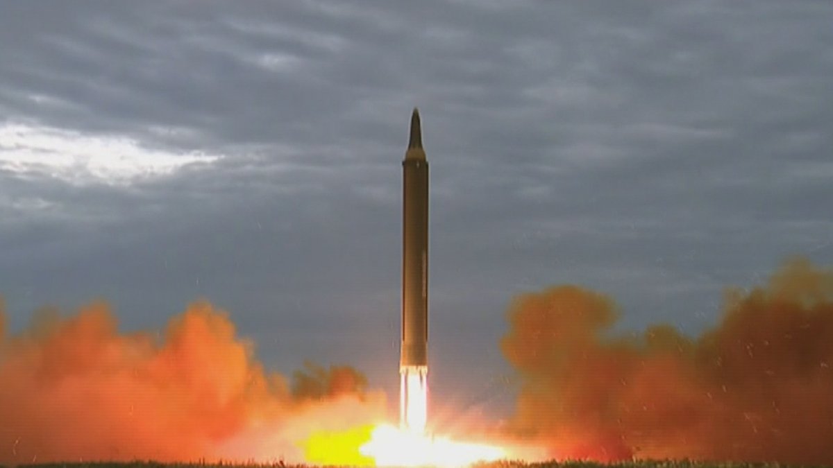 NIS: Corea del Norte se enfrenta a límites en la obtención de la tecnología de reentrada de los ICBM