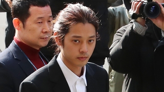 El cantante Jung Joon-young es interrogado en el caso de los vídeos sexuales