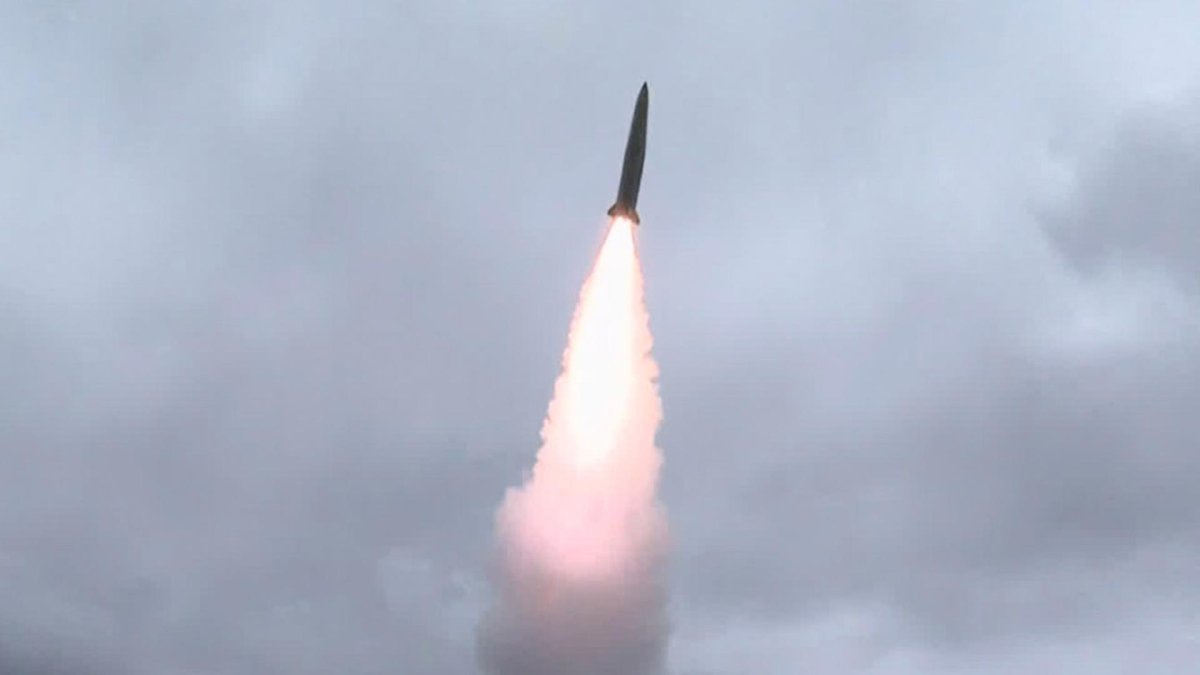 الجيش الجنوبي: الصاروخ الكوري الشمالي طار نحو 800 كلم قبل أن يسقط في البحر