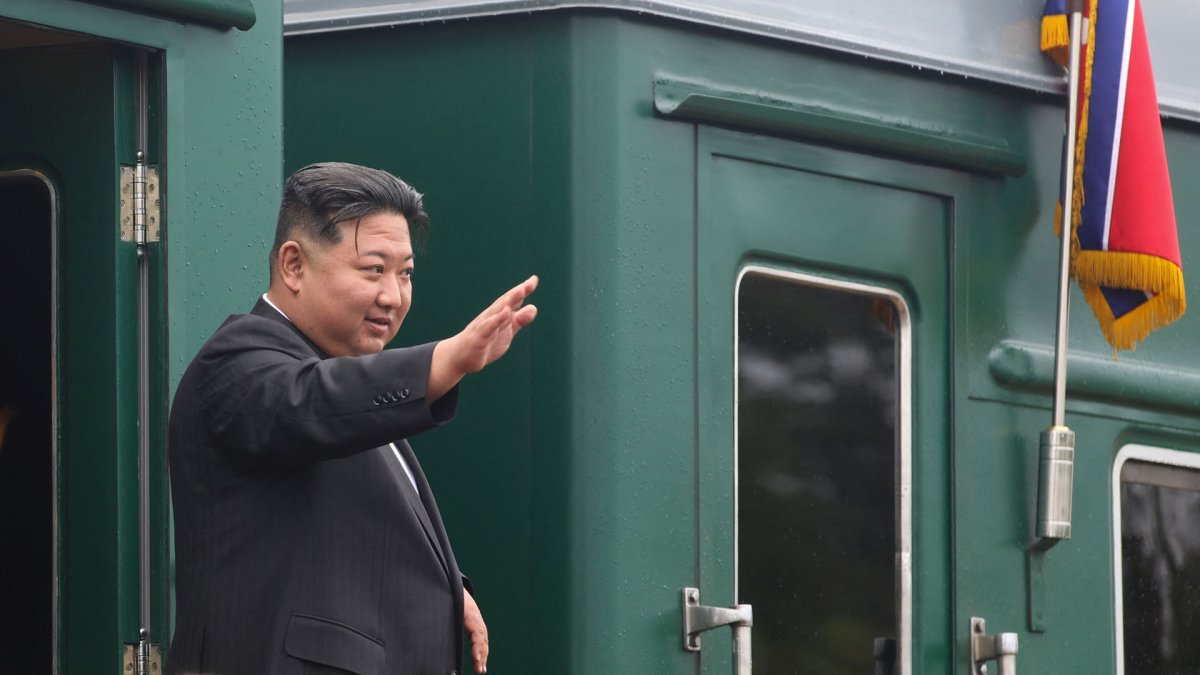 北朝鮮メディア　訪ロ終えた金正恩氏の帰国を報道（９月１９日）