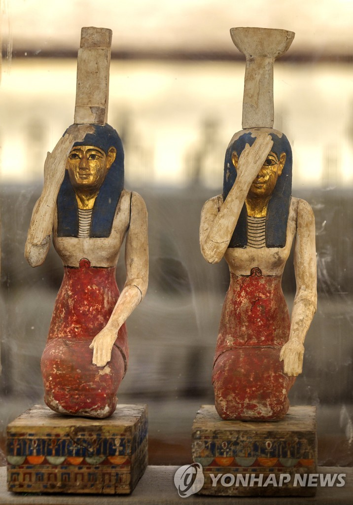 이집트 사카라 유적지에서 발굴된 유물.